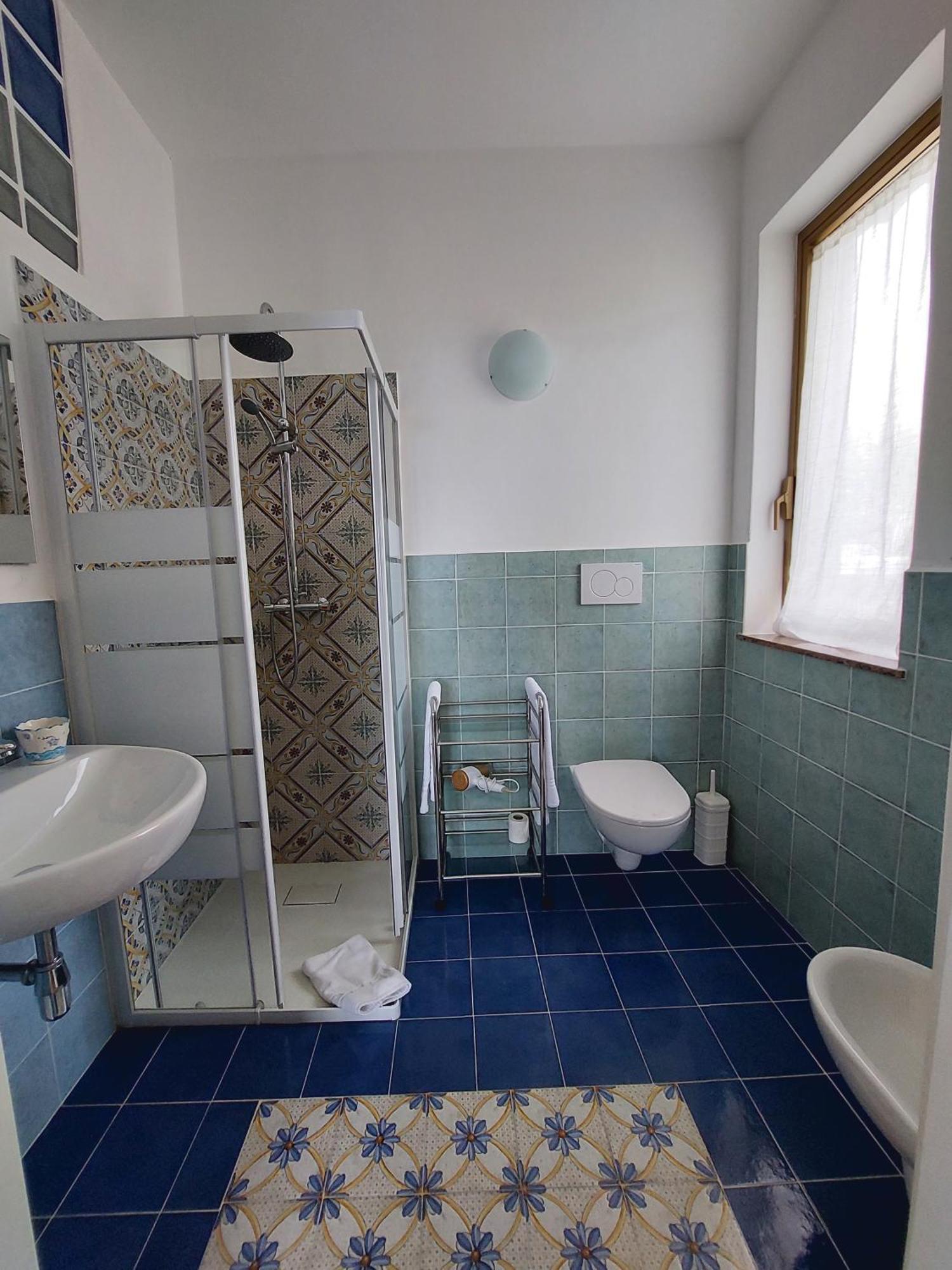 Casa Tra Cielo E Mare Bed and Breakfast Lipari  Eksteriør billede